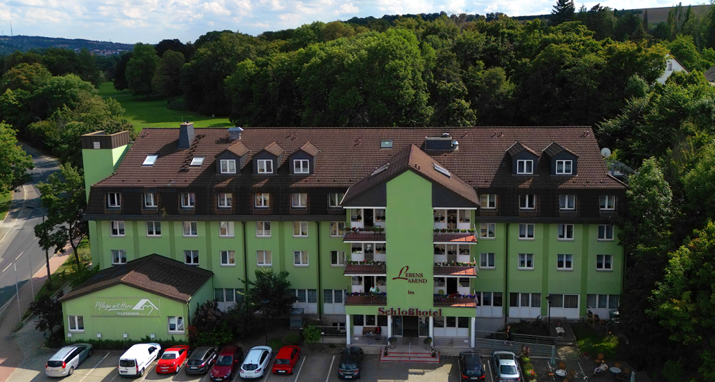 Lebensabend im Schlosshotel Pflege mit Herz Bad Köstritz